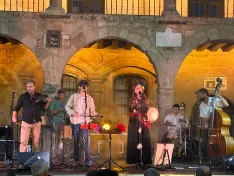 Foto 3 - El patrimonio de Medinaceli se llena de m&uacute;sica con Carri&oacute;n Folk
