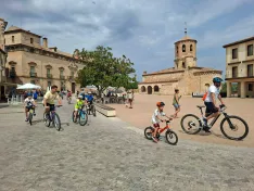 Participación en el Día de la Bicicleta en Almazán. / Imagen: Ayto. Almazán