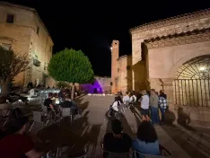 Foto 11 - Almaz&aacute;n se vuelca con su primera Noche Blanca del Patrimonio