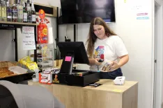 Foto 4 - 'El Molinero', una tienda que no solo vende alimentos, tambi&eacute;n esperanza