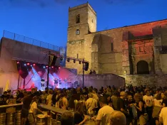 Foto 4 - El concierto ben&eacute;fico de Utrilla moviliza a la provincia contra el Parkinson