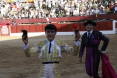 Jarocho conquista El Burgo de Osma en una tarde de casta, oficio y una vuelta al ruedo