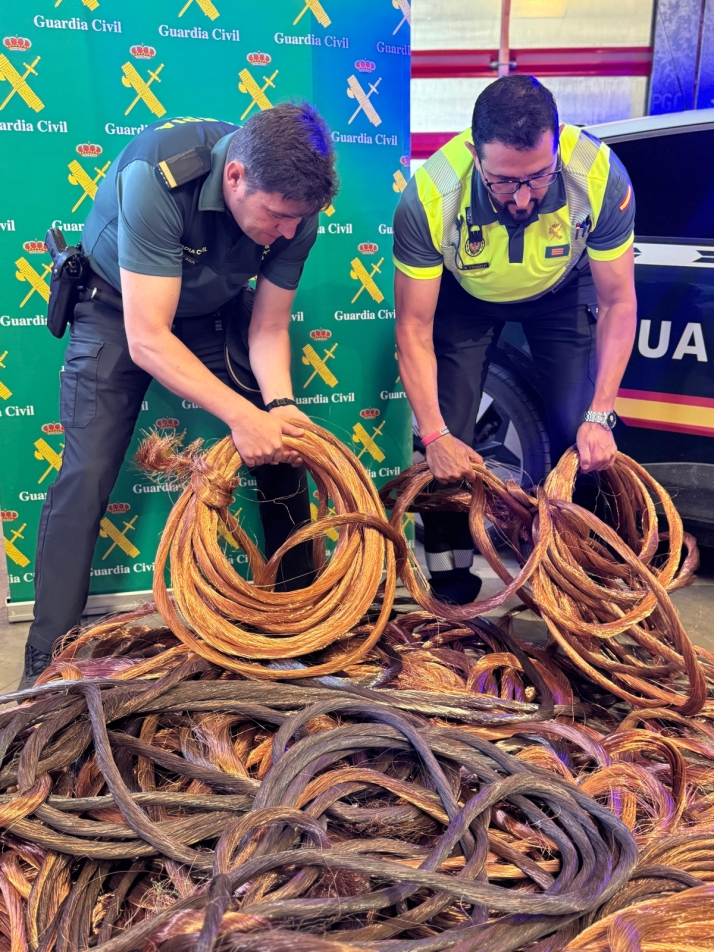 La Guardia Civil detiene a tres personas con 900 kilos de cobre en Medinaceli