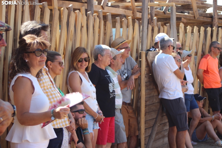 La tradici&oacute;n de la madera se convierte en espect&aacute;culo en Vinuesa 