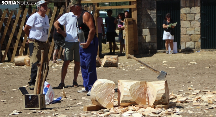 La tradici&oacute;n de la madera se convierte en espect&aacute;culo en Vinuesa 