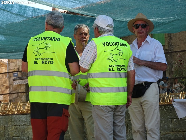GALER&Iacute;A | Blanco sobre verde: El Royo festeja su patrimonio indiano