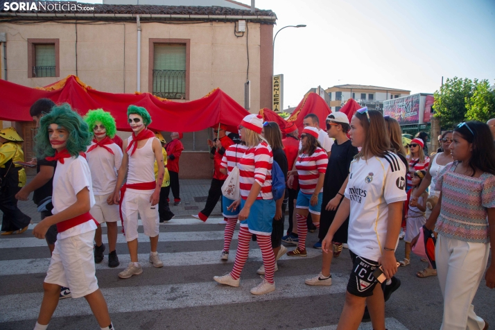 Disfraces en las fiestas de Tardelcuende 2026