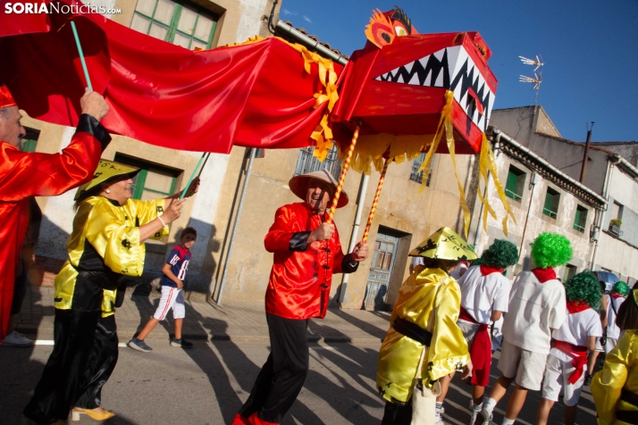 Disfraces en las fiestas de Tardelcuende 2026