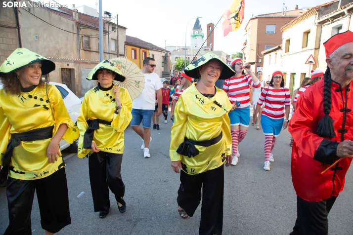 Disfraces en las fiestas de Tardelcuende 2026