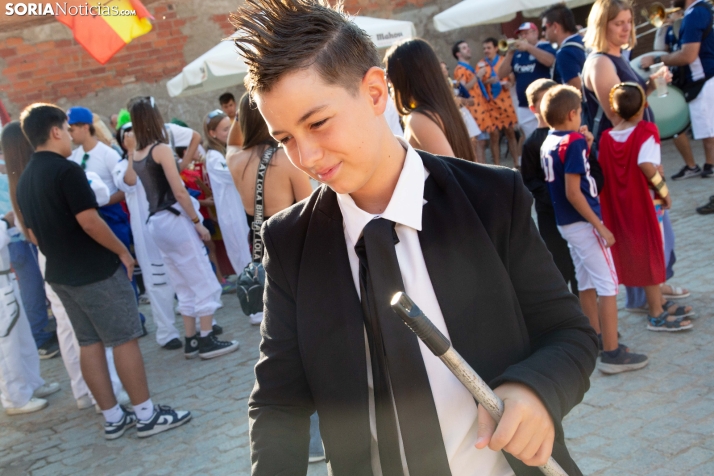 Disfraces en las fiestas de Tardelcuende 2026