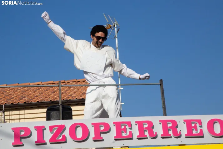 Disfraces en las fiestas de Tardelcuende 2026