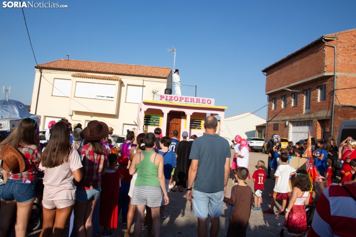 Disfraces en las fiestas de Tardelcuende 2026