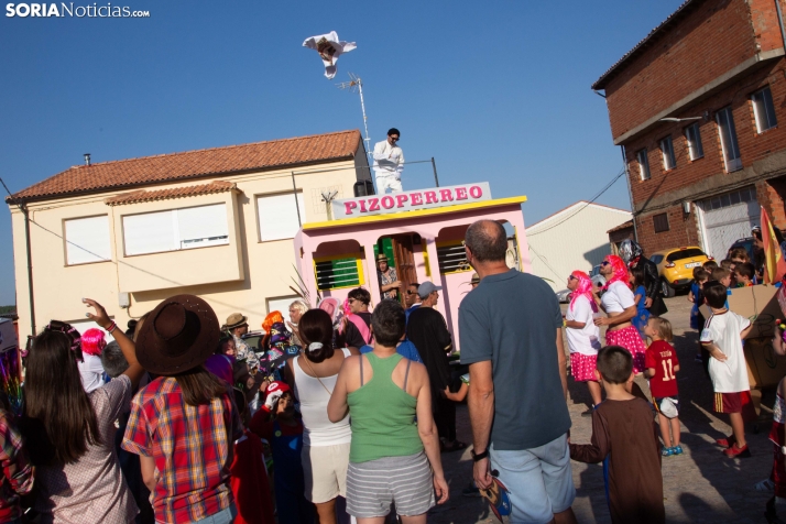 Disfraces en las fiestas de Tardelcuende 2026