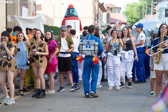Disfraces en las fiestas de Tardelcuende 2026
