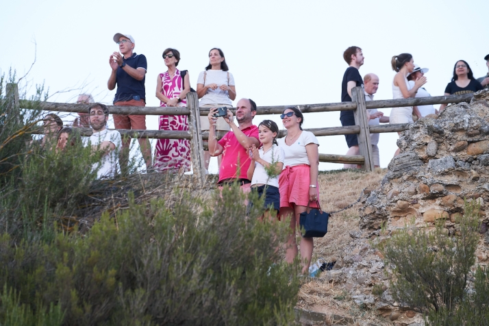 Fotos: Almaz&aacute;n re&uacute;ne astronom&iacute;a, patrimonio y cultura bajo el eclipse