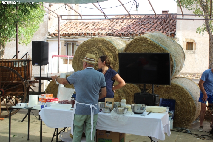 En im&aacute;genes: Valdeavellano de Tera vuelve a presumir de su mantequilla con su tradicional feria