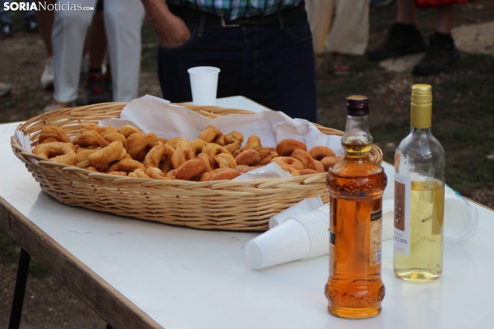 GALER&Iacute;A | Las M&oacute;ndidas y el Ramo, una tradici&oacute;n que perdura en Sarnago