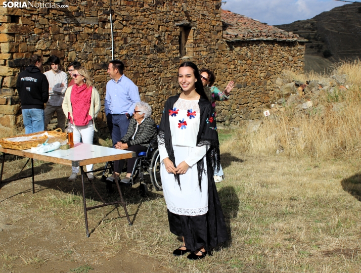 GALER&Iacute;A | Las M&oacute;ndidas y el Ramo, una tradici&oacute;n que perdura en Sarnago
