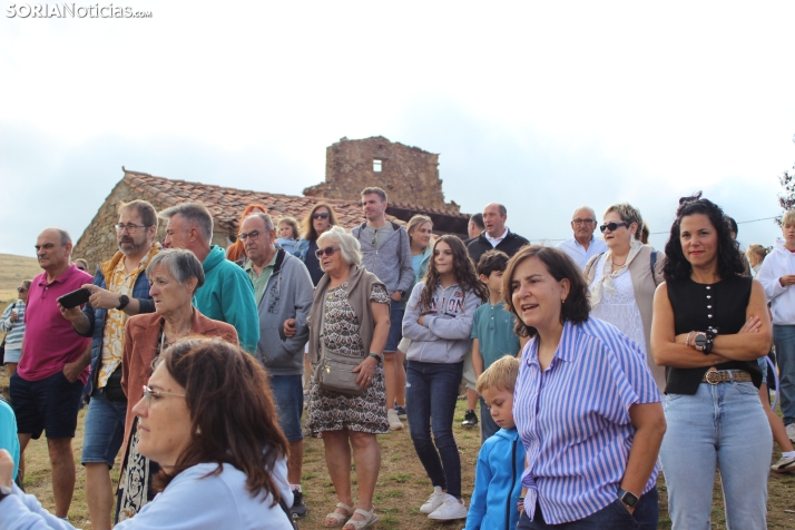 GALER&Iacute;A | Las M&oacute;ndidas y el Ramo, una tradici&oacute;n que perdura en Sarnago