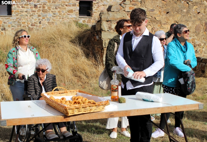GALER&Iacute;A | Las M&oacute;ndidas y el Ramo, una tradici&oacute;n que perdura en Sarnago