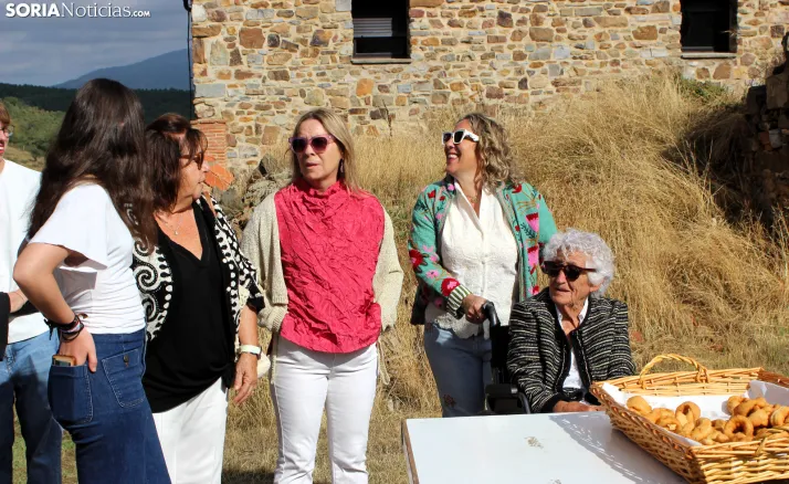 GALER&Iacute;A | Las M&oacute;ndidas y el Ramo, una tradici&oacute;n que perdura en Sarnago