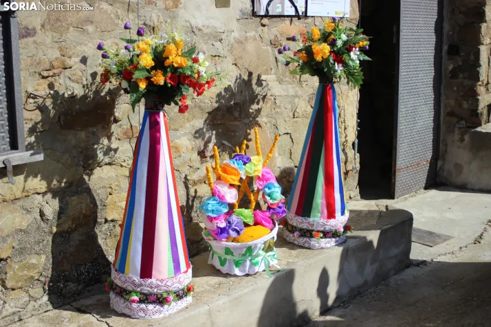 GALER&Iacute;A | Las M&oacute;ndidas y el Ramo, una tradici&oacute;n que perdura en Sarnago