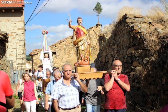 GALER&Iacute;A | Las M&oacute;ndidas y el Ramo, una tradici&oacute;n que perdura en Sarnago