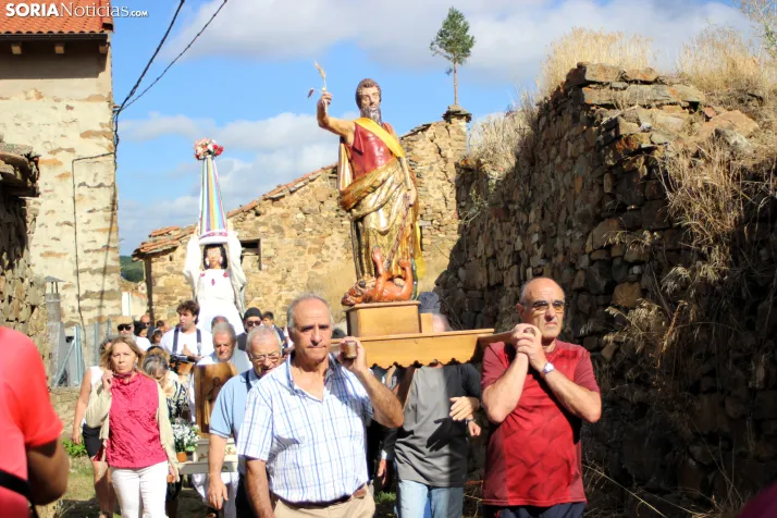 GALER&Iacute;A | Las M&oacute;ndidas y el Ramo, una tradici&oacute;n que perdura en Sarnago