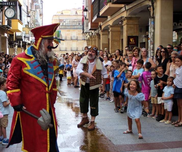 &iexcl;Preparados, listos&hellip; locura! 'RUM RUM&hellip; Trasto Karts' hacen disfrutar a ni&ntilde;os y mayo
