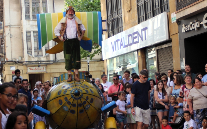 &iexcl;Preparados, listos&hellip; locura! 'RUM RUM&hellip; Trasto Karts' hacen disfrutar a ni&ntilde;os y mayo