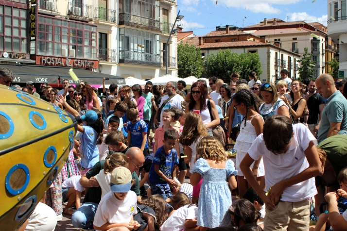 &iexcl;Preparados, listos&hellip; locura! 'RUM RUM&hellip; Trasto Karts' hacen disfrutar a ni&ntilde;os y mayo