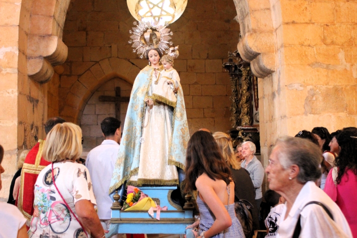 GALER&Iacute;A | Devoci&oacute;n y naturaleza, en el Ca&ntilde;&oacute;n del r&iacute;o Lobos, con la Virgen d