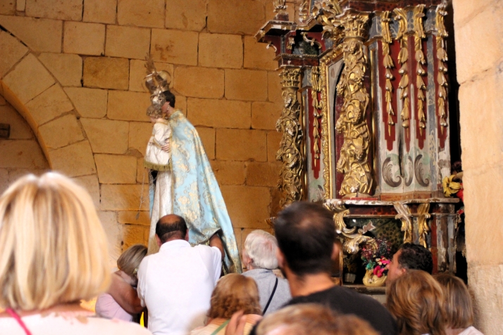 GALER&Iacute;A | Devoci&oacute;n y naturaleza, en el Ca&ntilde;&oacute;n del r&iacute;o Lobos, con la Virgen d