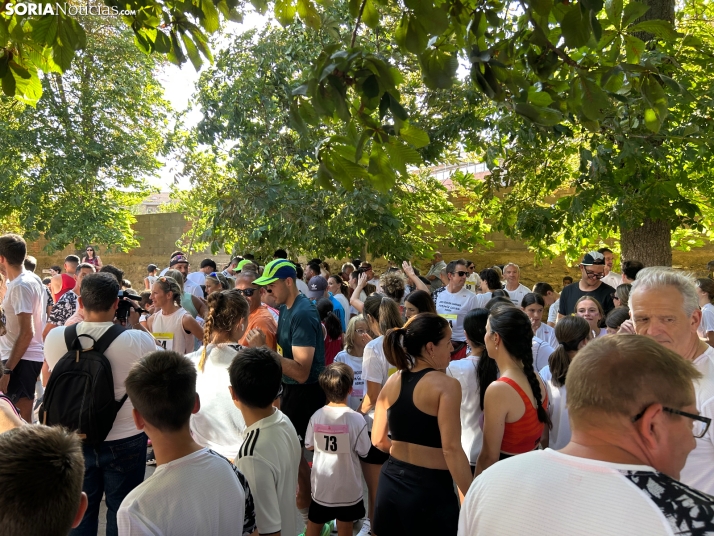 Fotos: &Aacute;greda sigue honrando a Ferm&iacute;n Cacho con una multitudinaria carrera