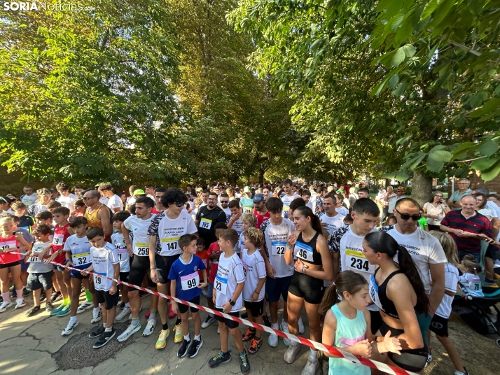 Fotos: &Aacute;greda sigue honrando a Ferm&iacute;n Cacho con una multitudinaria carrera