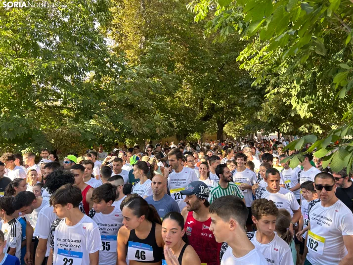 Fotos: &Aacute;greda sigue honrando a Ferm&iacute;n Cacho con una multitudinaria carrera