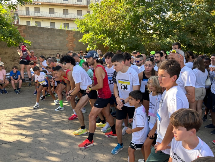 Fotos: &Aacute;greda sigue honrando a Ferm&iacute;n Cacho con una multitudinaria carrera