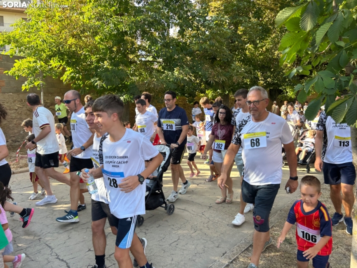 Fotos: &Aacute;greda sigue honrando a Ferm&iacute;n Cacho con una multitudinaria carrera