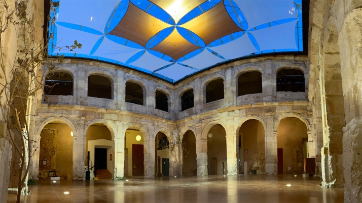 Rosa Escalona presenta su obra en el Palacio Ducal de Medinaceli