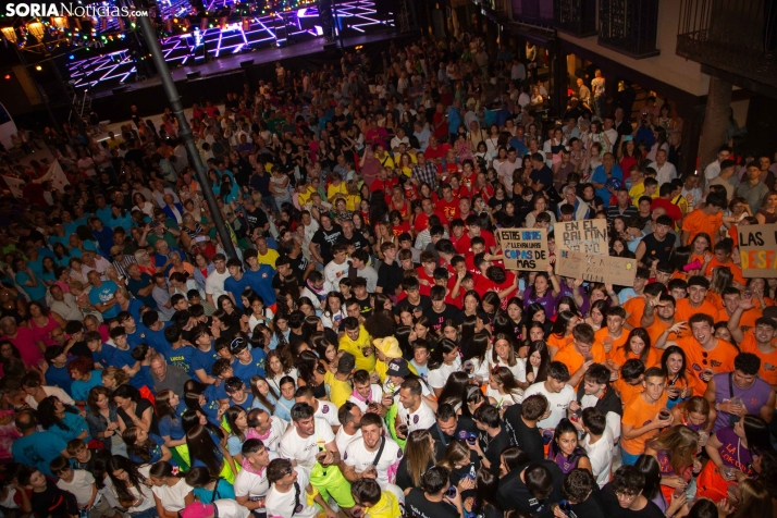 Música, toros y tradición: Las peñas vuelve a tomar las calles de Berlanga en honor a la Virgen del Mercado