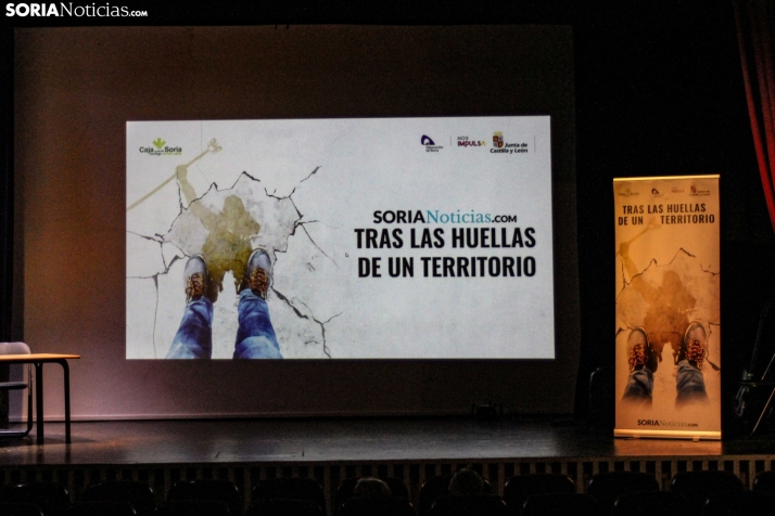 El periodismo local reivindica su papel como servicio público en el Encuentro de las Casas Regionales