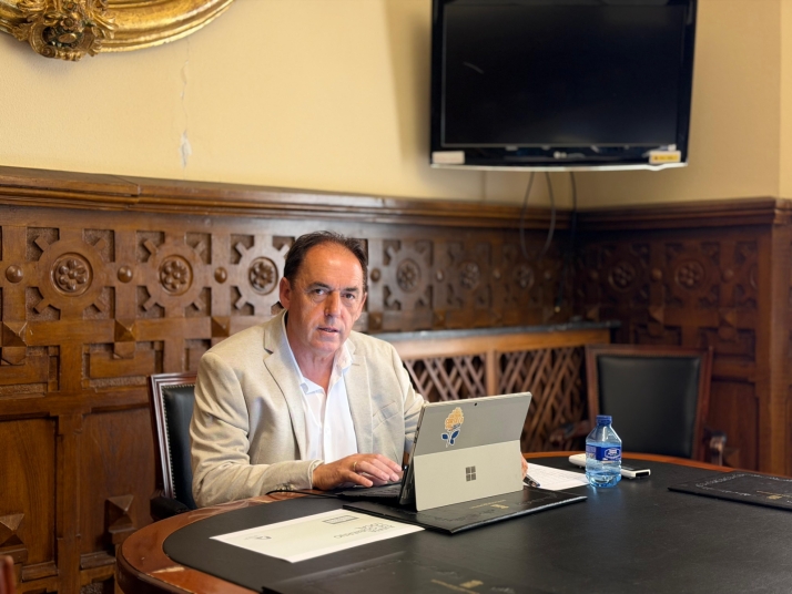 Diputación aprueba la compra de una motoniveladora de 453.750 euros para las vías sorianas