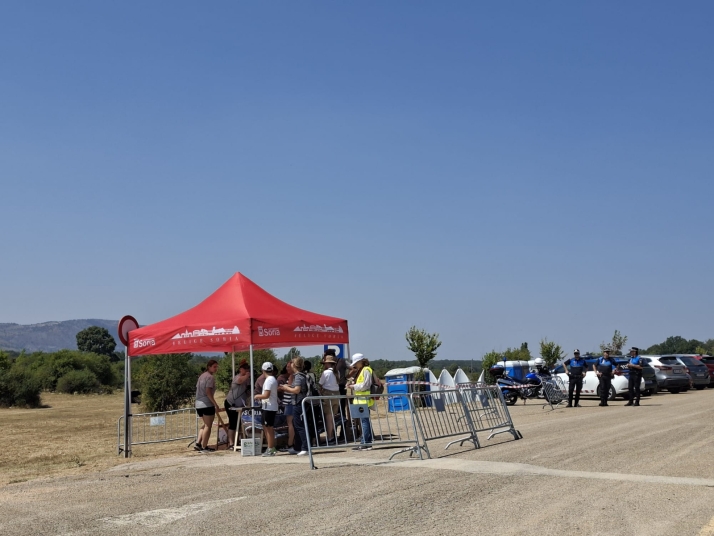 En im&aacute;genes | As&iacute; est&aacute; Valonsadero ahora mismo; el Chicote, foodtrucks, amplio despliegue