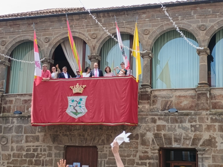 Ágreda da el sí a sus festejos taurinos para San Miguel tras la tradicional ‘Pedida del Toro’