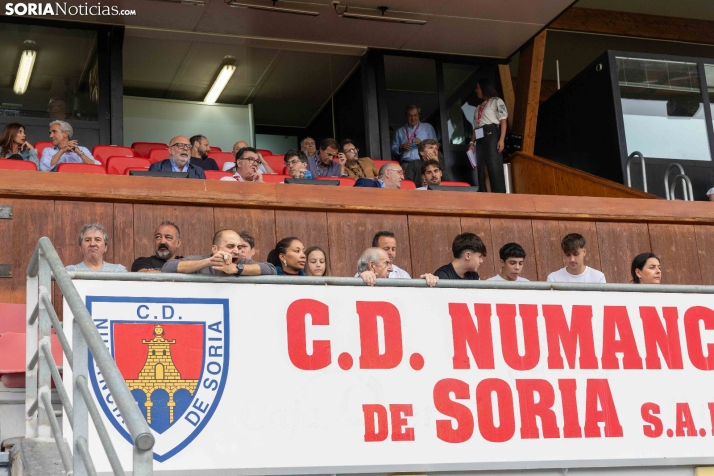 Presentación Numancia temporada 2026-2027./ Viksar Fotografía