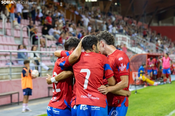 Presentación Numancia temporada 2026-2027./ Viksar Fotografía