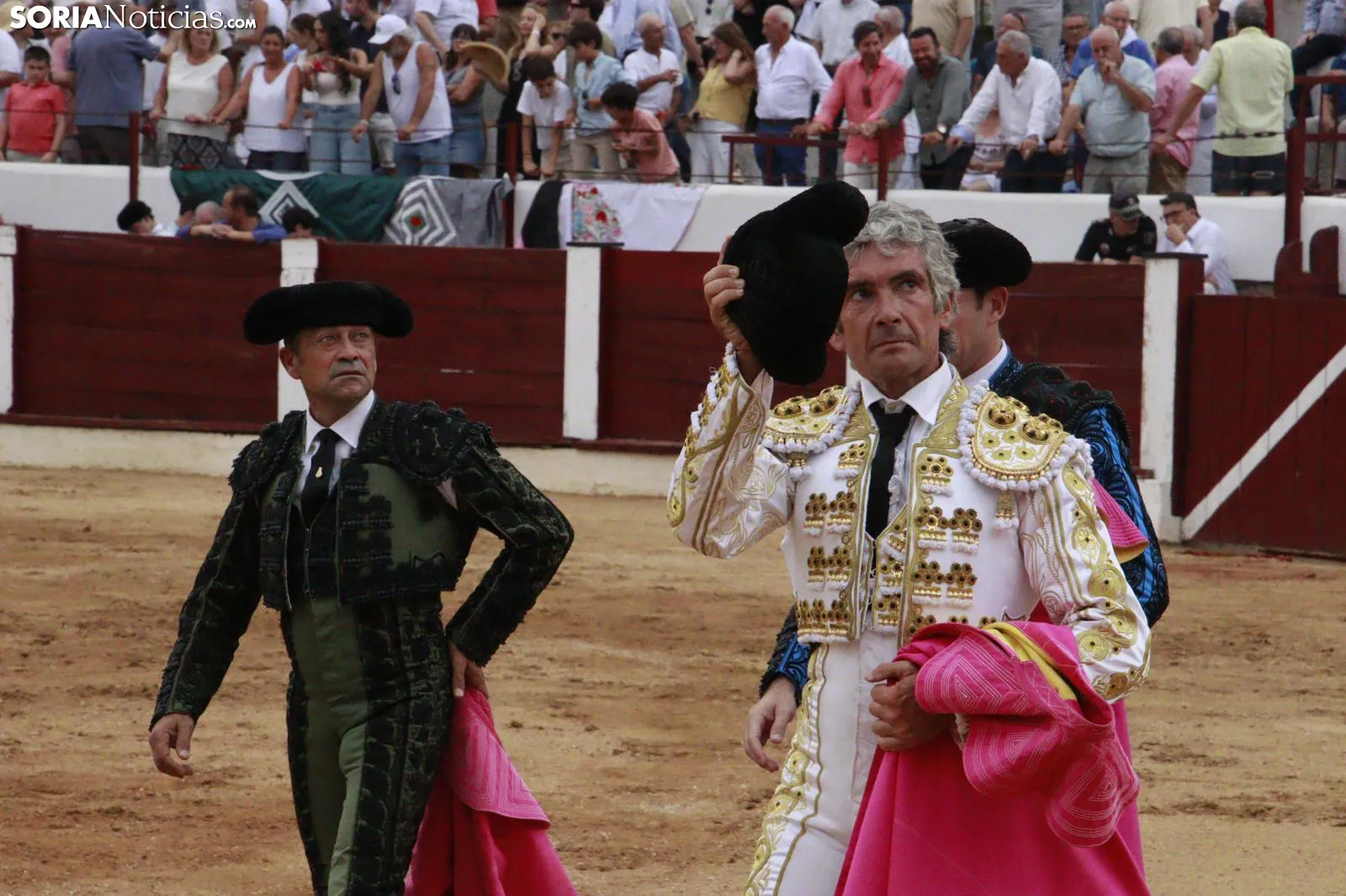 Rubén Sanz y Jarocho se llevan una oreja cada uno en Almazán
