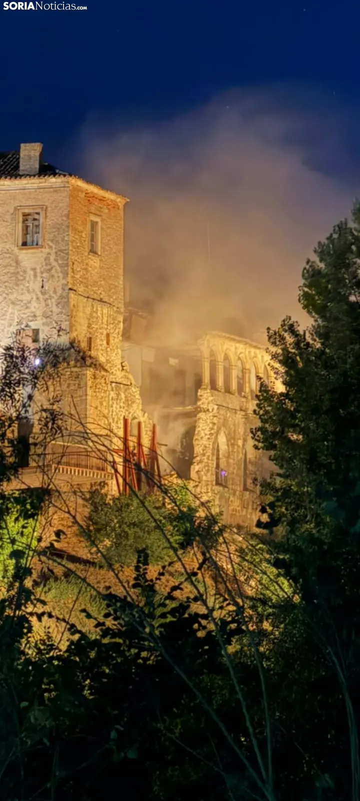 Un nuevo desprendimiento nocturno sacude el Palacio de los Hurtado de Mendoza de Almazán