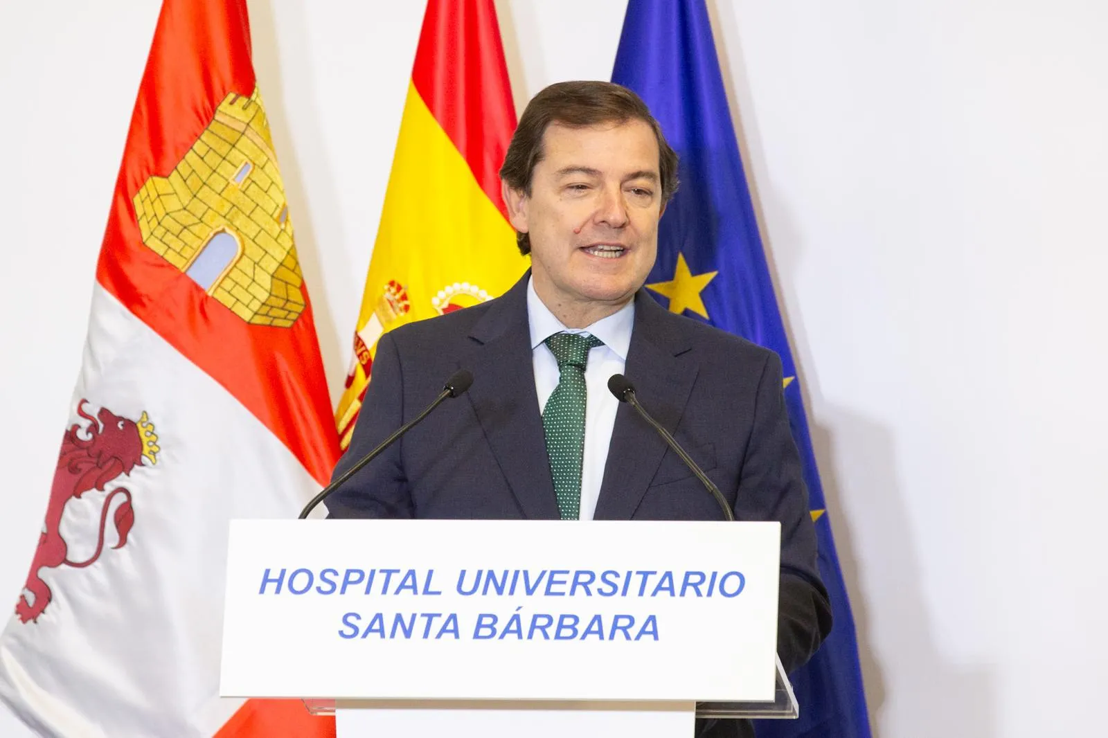 Foto 2 - Ma&ntilde;ueco: &ldquo;Los sorianos cuentan con una sanidad p&uacute;blica de primera&rdquo;
