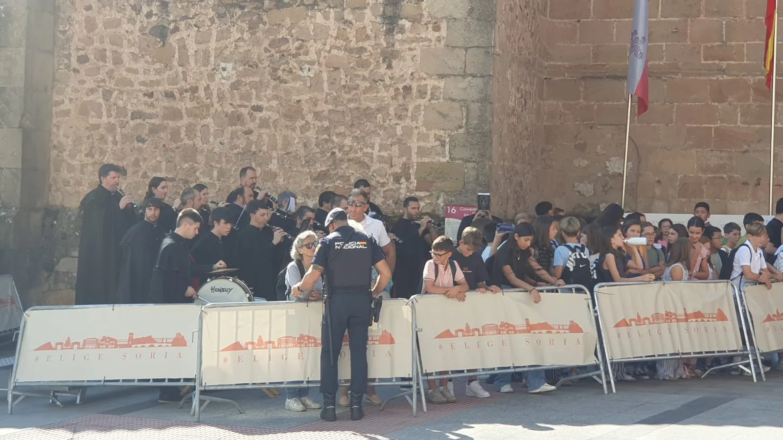 Verlo para que no me lo cuenten: así recibe Soria al Rey Felipe entre sanjuaneras y una estrategia infalible